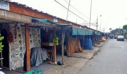 Terancam Digusur, Puluhan Pedagang Pisang Bakal Datangi Kantor Anies Baswedan - JPNN.com