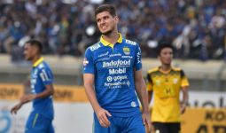 Daftar 18 Pemain Persib Bandung untuk Hadapi Borneo FC - JPNN.com
