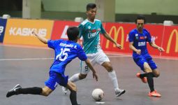 Ubaya dan Unesa Berbagi Gelar di LIMA Futsal EJC Season 7 - JPNN.com