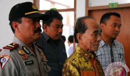 Mantan Gubernur Riau Annas Maamun Dapat Grasi dari Jokowi - JPNN.com