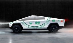 Tesla Cybertruck Temani Veyron dan Aventador Jadi Mobil Patroli Polisi Dubai - JPNN.com