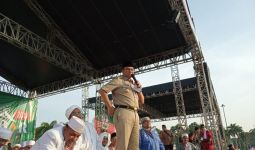 Eks Pengacara Habib Rizieq: Tak Seharusnya Anies Hitung Jumlah Massa Reuni 212 - JPNN.com