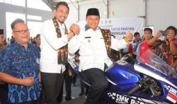 Lulusan SMK di Jabar Harus Punya BMW - JPNN.com