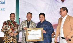 Ketua MPR Serahkan Penghargaan Marketeer of The Year 2019 - JPNN.com