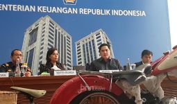 Dengan Wajah Geram, Erick Thohir Umumkan Nasib Dirut Garuda - JPNN.com