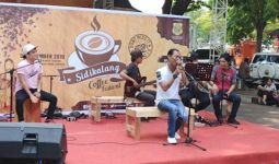 Kopi, Ulos, Musik Tradisional dan Fashion Show di Festival Kopi Sidikalang - JPNN.com