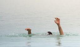 3 Wisatawan Asal Cengkareng Terseret Ombak Pantai Sawarna, 2 Korban Masih Hilang - JPNN.com