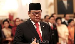 Profil Agung Laksono: Pernah Kampanye untuk Prabowo, kini Wantimpres Jokowi - JPNN.com