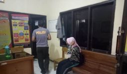Oknum Pjs Kades Digerebek Warga Lantaran Berbuat Terlarang di Rumahnya - JPNN.com