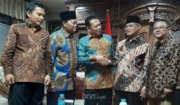 Bertamu ke Kantor PP Muhammadiyah, Bamsoet: Apa Kabar, Sehat Semuanya? - JPNN.com