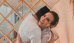 Pernikahan Vanessa Angel Sudah Direstui Sang Ayah - JPNN.com