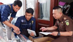 Bea Cukai Jawa Timur II Limpahkan Perkara Rokok Ilegal ke Kejaksaan - JPNN.com