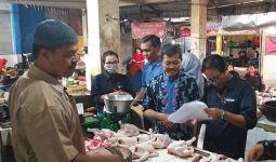 Jelang Nataru Harga Kebutuhan Pokok di Cirebon Stabil - JPNN.com
