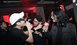 Kasper Bikin Peserta Kontes Adu Singing Vol.2 Lupakan Patah Hati - JPNN.com