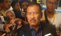 Persib Bandung Gagal Masuk Lima Besar, Umuh Muchtar Kecewa Berat - JPNN.com