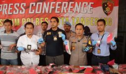 Polresta Tangerang Tangkap Pelaku Jual Beli Senjata Api - JPNN.com