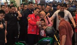 Cerita Heru dan Petra yang Bersalaman dengan Jokowi di Malam Tahun Baru - JPNN.com