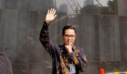 Mundur dari KPK, Febri Mengaku Keputusan yang Berat, Tetapi.. - JPNN.com