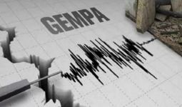 Gempa 6,8 SR di Maluku Utara, Ratusan Rumah Warga Hancur - JPNN.com