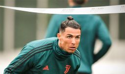 Tentang Potongan Rambut Cristiano Ronaldo dan Keinginannya jadi Bintang Film - JPNN.com