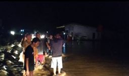 Seratusan Rumah di Seluma Bengkulu Terendam Banjir - JPNN.com