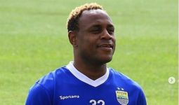 Victor Igbonefo Bertekad Bawa Persib Raih Prestasi di Liga 1 2020 - JPNN.com