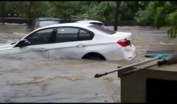 BMW Astra Buka Layanan Jemput dan Evakuasi Konsumen Terdampak Banjir - JPNN.com
