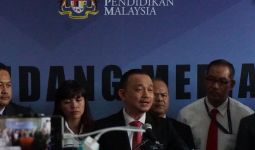 Selalu Diberitakan Jelek Oleh Media, Menteri Pendidikan Malaysia Mundur - JPNN.com