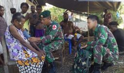 Satgas Yonif 755 Kostrad Mengatasi Permasalahan Kesehatan Masyarakat Hemigoma Papua - JPNN.com