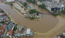 22.500 Siswa Terdampak Banjir Jakarta - JPNN.com