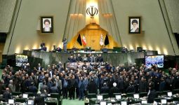 Politikus Iran: Insyaallah, Kami Bisa Menyerang Gedung Putih - JPNN.com