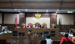 Sidang Korupsi Alkes Banten, Saksi Akui Beri Uang Rp 700 Juta ke Rano Karno - JPNN.com