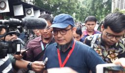 Jokowi Menyerahkan Nasib Penyerang Novel Baswedan kepada Majelis Hakim - JPNN.com
