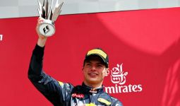Resmi, Verstappen Tetap di Red Bull hingga Akhir Musim F1 2023 - JPNN.com