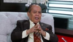 ASN Pensiun Dapat Rp 1 M, Syarif Hasan: Uang Dari Mana? - JPNN.com