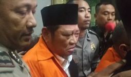 Kalimat Singkat Bupati Sidoarjo saat Digelandang ke Rutan KPK - JPNN.com