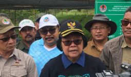 Menteri LHK: Penghijauan di Lebak dan Bogor Dilakukan Bersamaan dengan Konservasi Tanah dan Air - JPNN.com