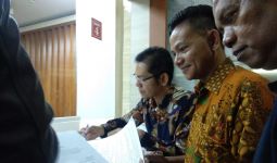 Ogah Menunggu Revisi UU ASN, Honorer K2 Ajukan Uji Materi ke MK - JPNN.com