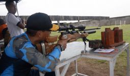 Lantamal V Gelar Lomba Menembak Pistol dan Senapan Angin - JPNN.com