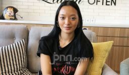 Cerita Asmara Abigail Berinteraksi dengan Penyu - JPNN.com