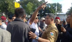 Tersulut Hoaks, Pendukung Anies Nyaris Bikin Keributan - JPNN.com