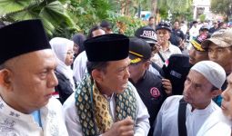 Disangka Penyusup, Belasan Pendukung Anies Baswedan Ditangkap Teman Sendiri - JPNN.com