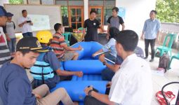 Kemendes PDTT Latih Swift Water Rescue Warga Terdampak Banjir - JPNN.com