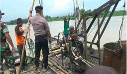 TNI Polri Siap Sikat Penambang Pasir Ilegal di Sungai Bengawan Solo - JPNN.com