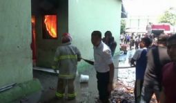 Pondok Modern Gontor Terbakar Diduga Akibat Korsleting Listrik - JPNN.com