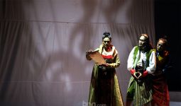 Ine Tak Sabar Tampil di Teater Panembahan Reso - JPNN.com