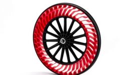 Bridgestone Kenalkan Ban Sepeda Motor Anti-Kempis - JPNN.com