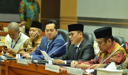 Ketua Komisi VIII Sangat Gembira, Sebut Kekompakan Umat Islam Jadi Antibodi Hadapi Corona - JPNN.com