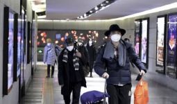 Survei: 85 Persen Warga Tiongkok Patuhi Imbauan Pemerintah soal Bepergian Saat Libur Imlek - JPNN.com