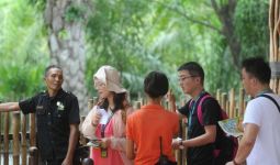 Kunjungan Wisatawan China ke Bali Zoo Menurun Dampak Virus Corona - JPNN.com